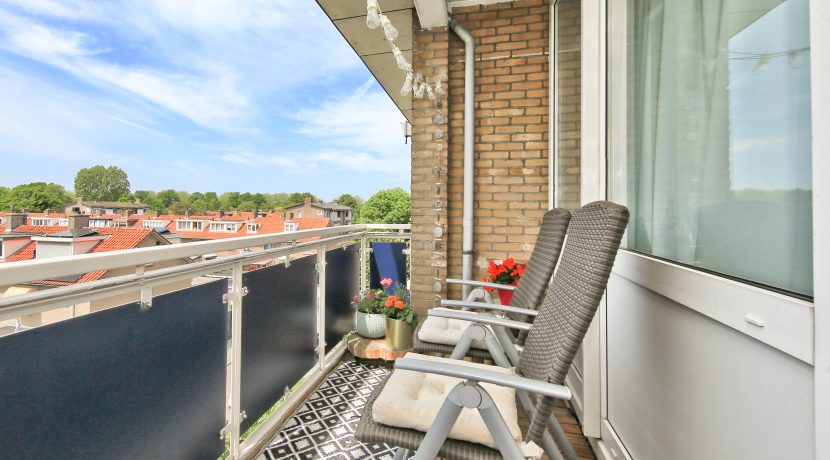 Driekamer hoekappartement @Badhoevedorp Wijnmalenstraat 55 Foto 09 Balkon 01a