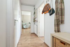Driekamer hoekappartement @Badhoevedorp Wijnmalenstraat 55 Foto 12 Hal 01a