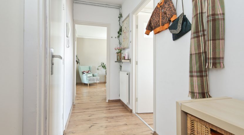 Driekamer hoekappartement @Badhoevedorp Wijnmalenstraat 55 Foto 12 Hal 01a