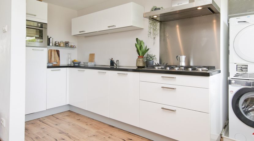 Driekamer hoekappartement @Badhoevedorp Wijnmalenstraat 55 Foto 18 Keuken 01b