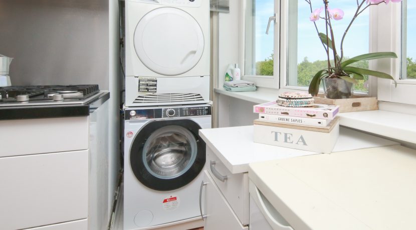 Driekamer hoekappartement @Badhoevedorp Wijnmalenstraat 55 Foto 20 Keuken 01d