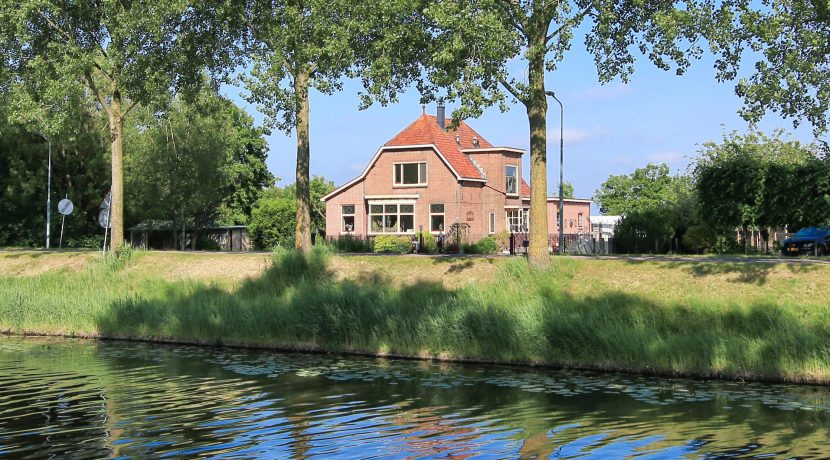 Landelijk en vrijstaand wonen @Lijnden Hoofdweg 149 Foto 20 Gevel 01b