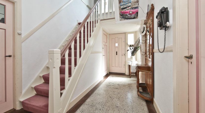 Landelijk en vrijstaand wonen @Lijnden Hoofdweg 149 Foto 27 Hal 01a