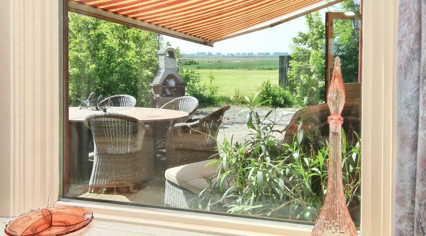 Landelijk en vrijstaand wonen @Lijnden Hoofdweg 149 Foto 29 Woonkamer 01c