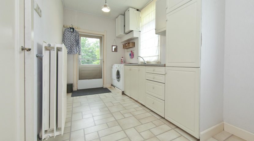 Landelijk en vrijstaand wonen @Lijnden Hoofdweg 149 Foto 49 Bijkeuken 01a