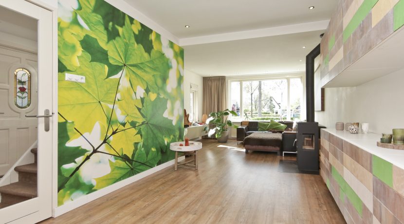 Goed verbouwde karakteristieke 2 o 1 kap in landelijk Lijnden Foto 05 Woonkamer 01a