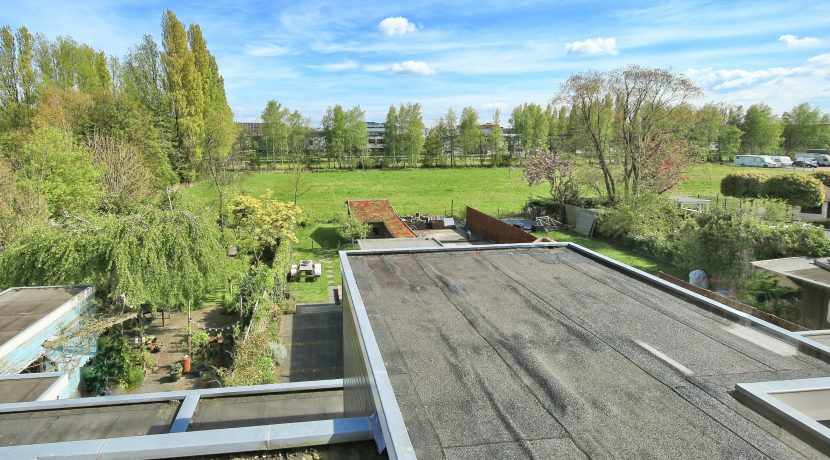 Goed verbouwde karakteristieke 2 o 1 kap in landelijk Lijnden Foto 16 Uitzicht 03a