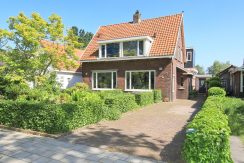 Goed verbouwde karakteristieke 2 o 1 kap in landelijk Lijnden Foto 18 Gevel 01b