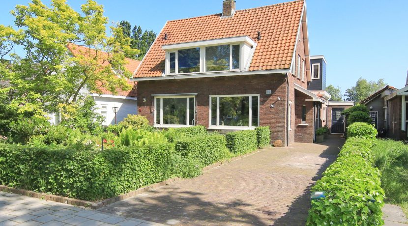 Goed verbouwde karakteristieke 2 o 1 kap in landelijk Lijnden Foto 18 Gevel 01b