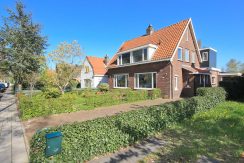 Goed verbouwde karakteristieke 2 o 1 kap in landelijk Lijnden Foto 19 Gevel 01c