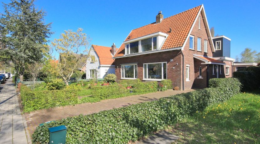 Goed verbouwde karakteristieke 2 o 1 kap in landelijk Lijnden Foto 19 Gevel 01c