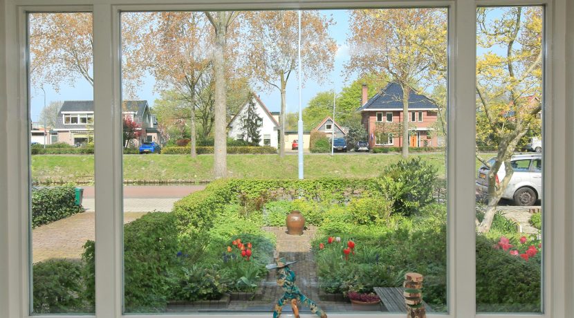 Goed verbouwde karakteristieke 2 o 1 kap in landelijk Lijnden Foto 24 Woonkamer 01d