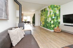 Goed verbouwde karakteristieke 2 o 1 kap in landelijk Lijnden Foto 27 Woonkamer 01g