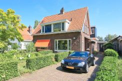 Goed verbouwde karakteristieke 2 o 1 kap in landelijk Lijnden Foto 61 Gevel 01g