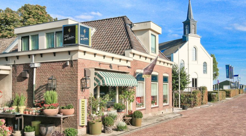 Goed verbouwde karakteristieke 2 o 1 kap in landelijk Lijnden Foto 69 Omgeveing 01f
