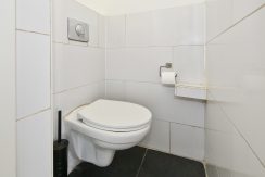Sloterweg 97C@Badhoevedorp foto 13 toilet 01a