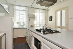 Rustig gelegen woning @Badhoevedorp Nieuwemeerdijk 115 foto 23 keuken 01e