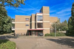 Top appartement @Badhoevedorp Meidoornweg 148 foto 09 gevel 01d