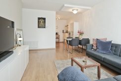 Top appartement @Badhoevedorp Meidoornweg 148 foto 13 woonkamer 01b