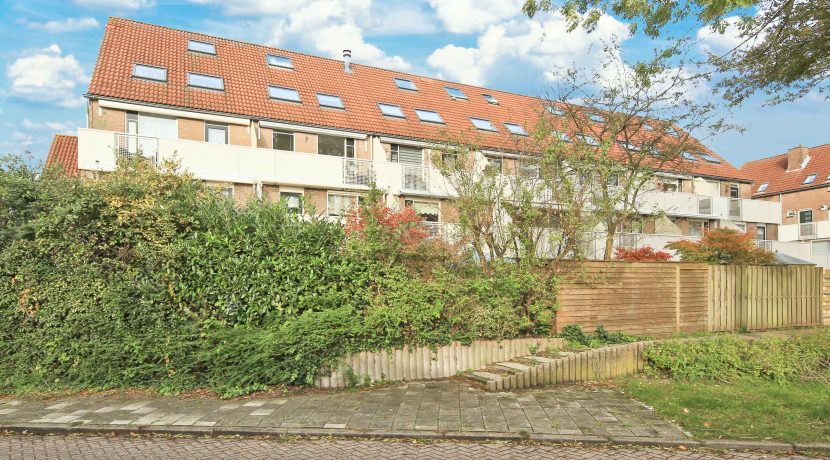 Begane grond appartement met tuin op het zuiden @Badhoevedorp Thomsonstraat 190 foto 02 achtergevel 01a