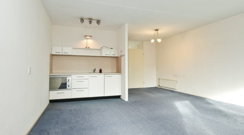 Begane grond appartement met tuin op het zuiden @Badhoevedorp Thomsonstraat 190 foto 05 keuken 01a