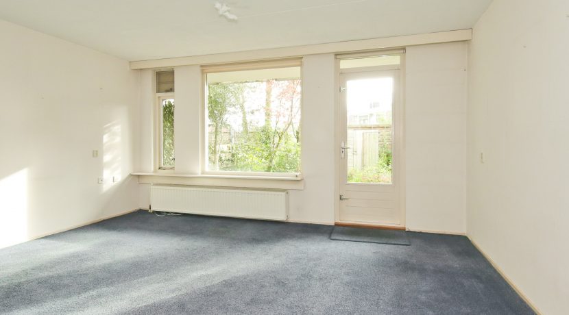 Begane grond appartement met tuin op het zuiden @Badhoevedorp Thomsonstraat 190 foto 13 woonkamer 01c