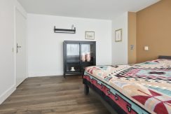 Goed verbouwde 21 kap @Badhoevedorp Zeemanlaan 37 foto 35 slaapkamer 01b