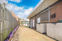 37 Badhoevelaan 25 zijtuin 01a