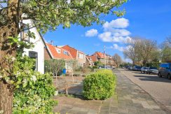 45 Badhoevelaan 25 straatbeeld 01b