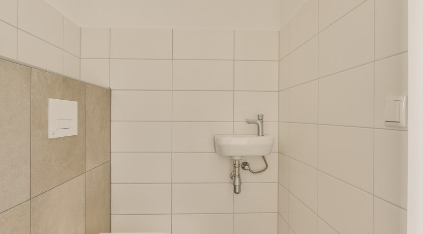 28 Joes Kloppenburghof 54 toilet 01b