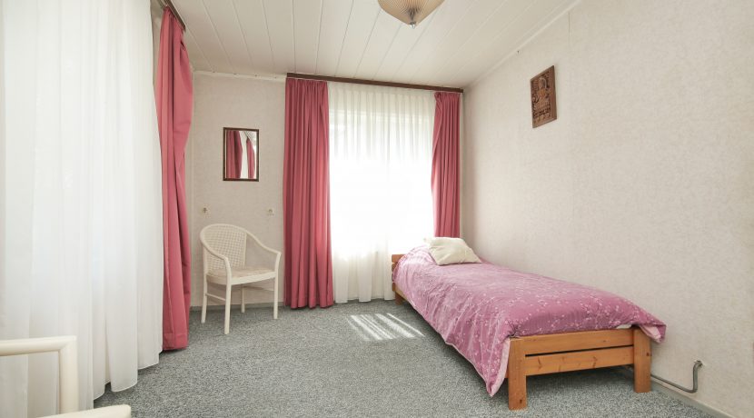 38 Generaal Snijdersplantsoen 27 slaapkamer 02b