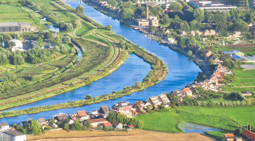 57 Lijnderdijk 259 luchtfoto