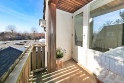 11 Nieuwemeerdijk 90 Foto balkon 01a
