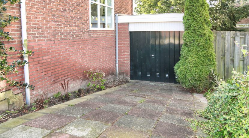 20 Nieuwemeerdijk 90 Foto garage 01a