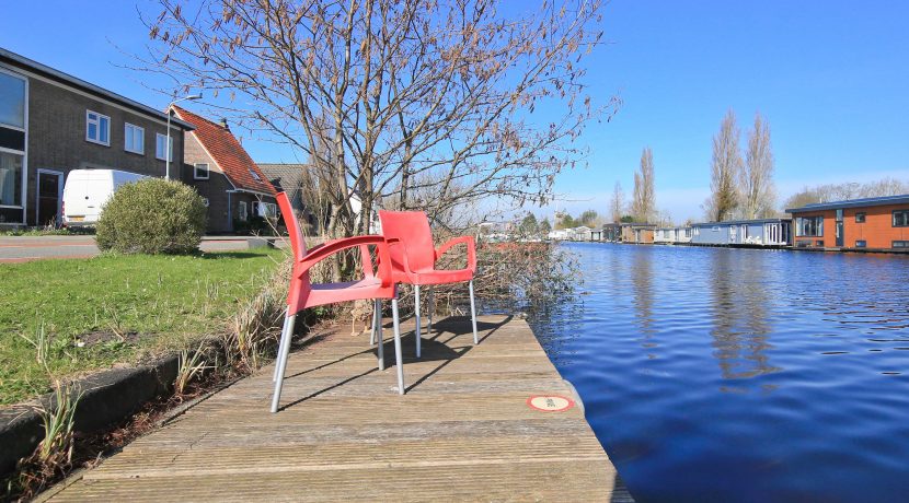 24 Nieuwemeerdijk 90 Foto steiger 01b