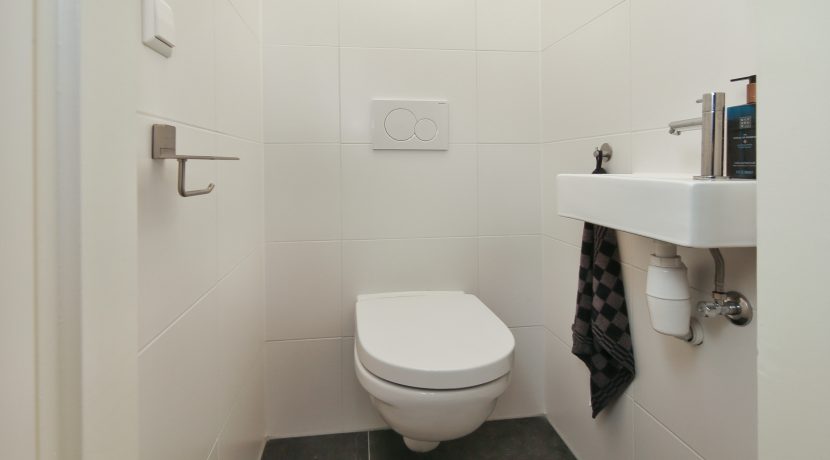 43 Pa Verkuijllaan 5C toilet 01a