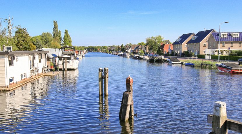 56 Nieuwemeerdijk 90 Foto omgeving 01a