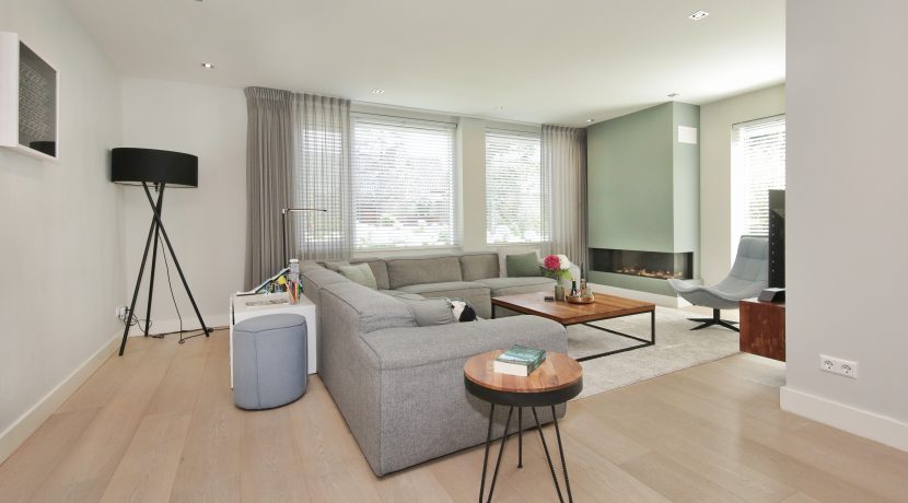 03 Hoofdweg 24 woonkamer 01a