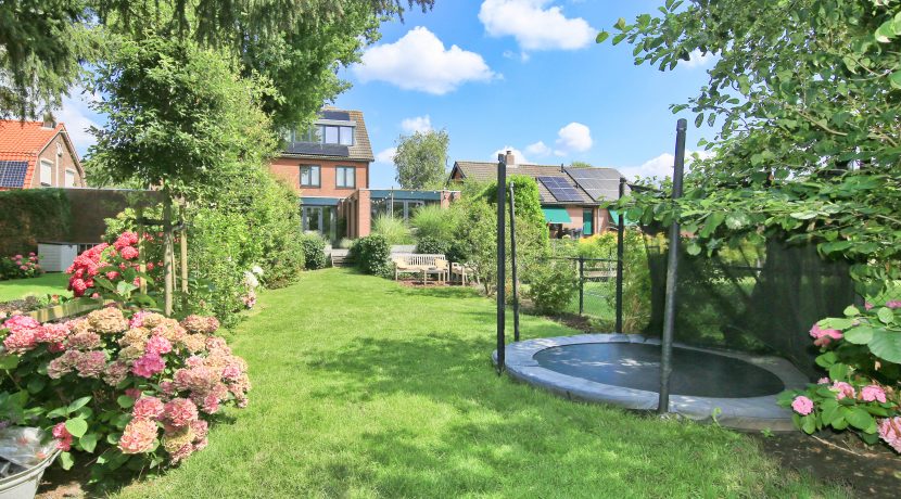 07 Hoofdweg 24 tuin 01a