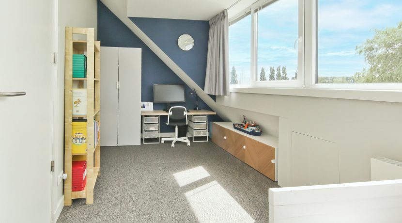 16 Hoofdweg 24 slaapkamer 04a