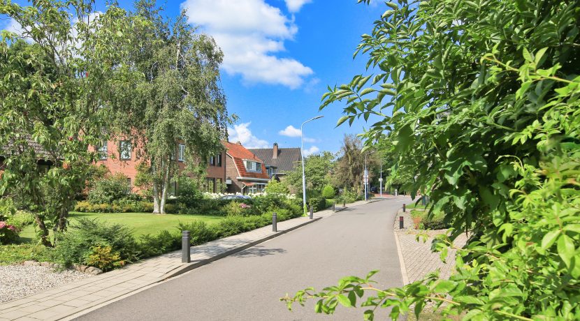 21 Hoofdweg 24 straatbeeld 01a