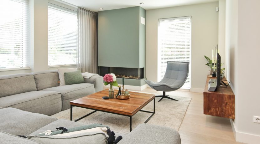 25 Hoofdweg 24 woonkamer 01c
