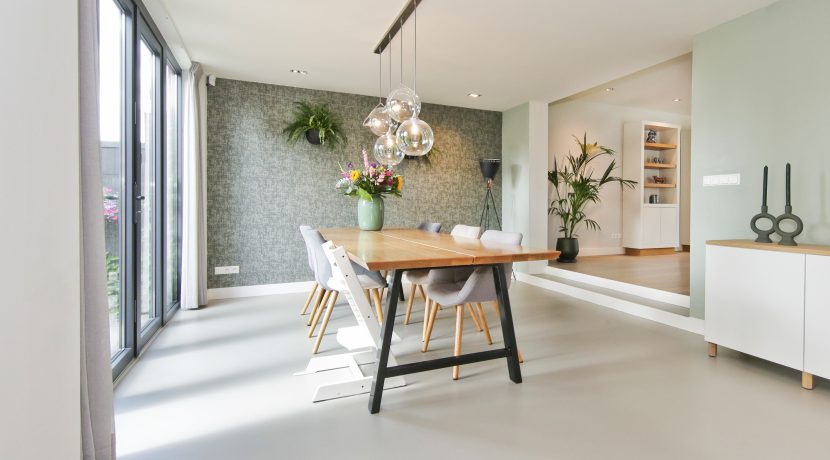 31 Hoofdweg 24 eetkamer 01c