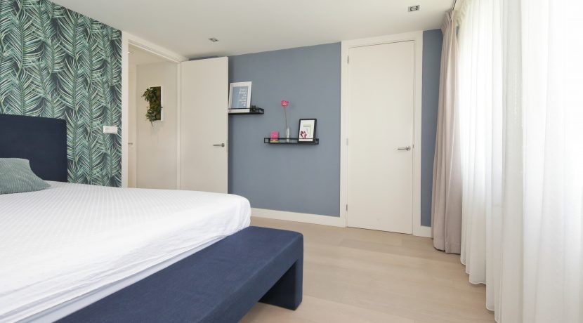 64 Hoofdweg 24 slaapkamer 01b