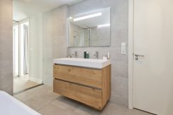 68 Hoofdweg 24 badkamer 01c