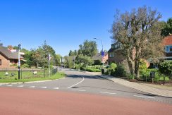 79 Hoofdweg 24 straatbeeld 01b