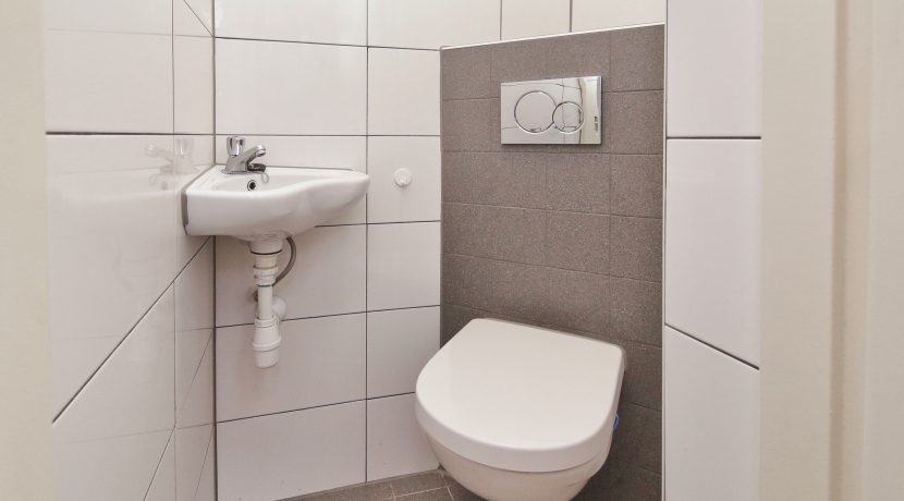 22 Einsteinlaan 131 wc 01a