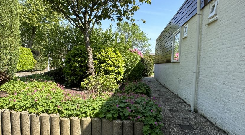 54 Pasteurstraat 6 Voortuin 01b