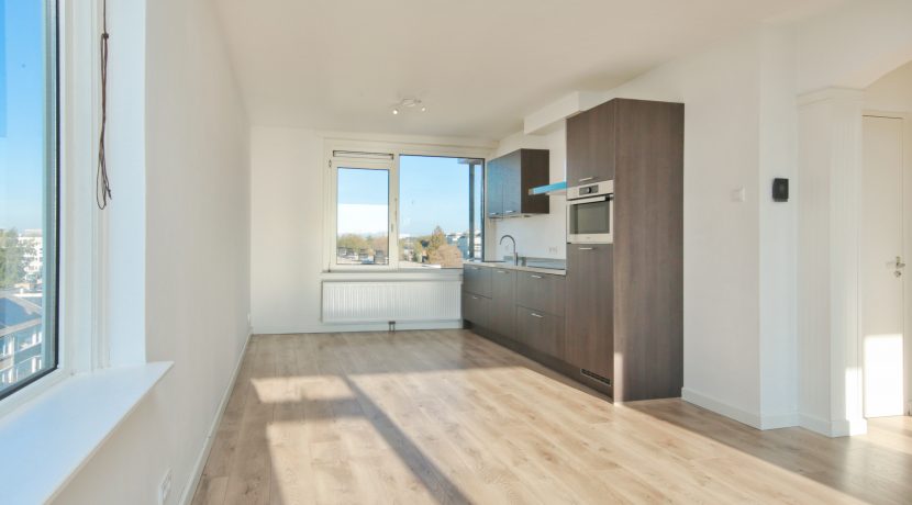 17 Lorentzplein 4 keuken 01b