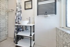 24 Lorentzplein 4 badkamer 01b
